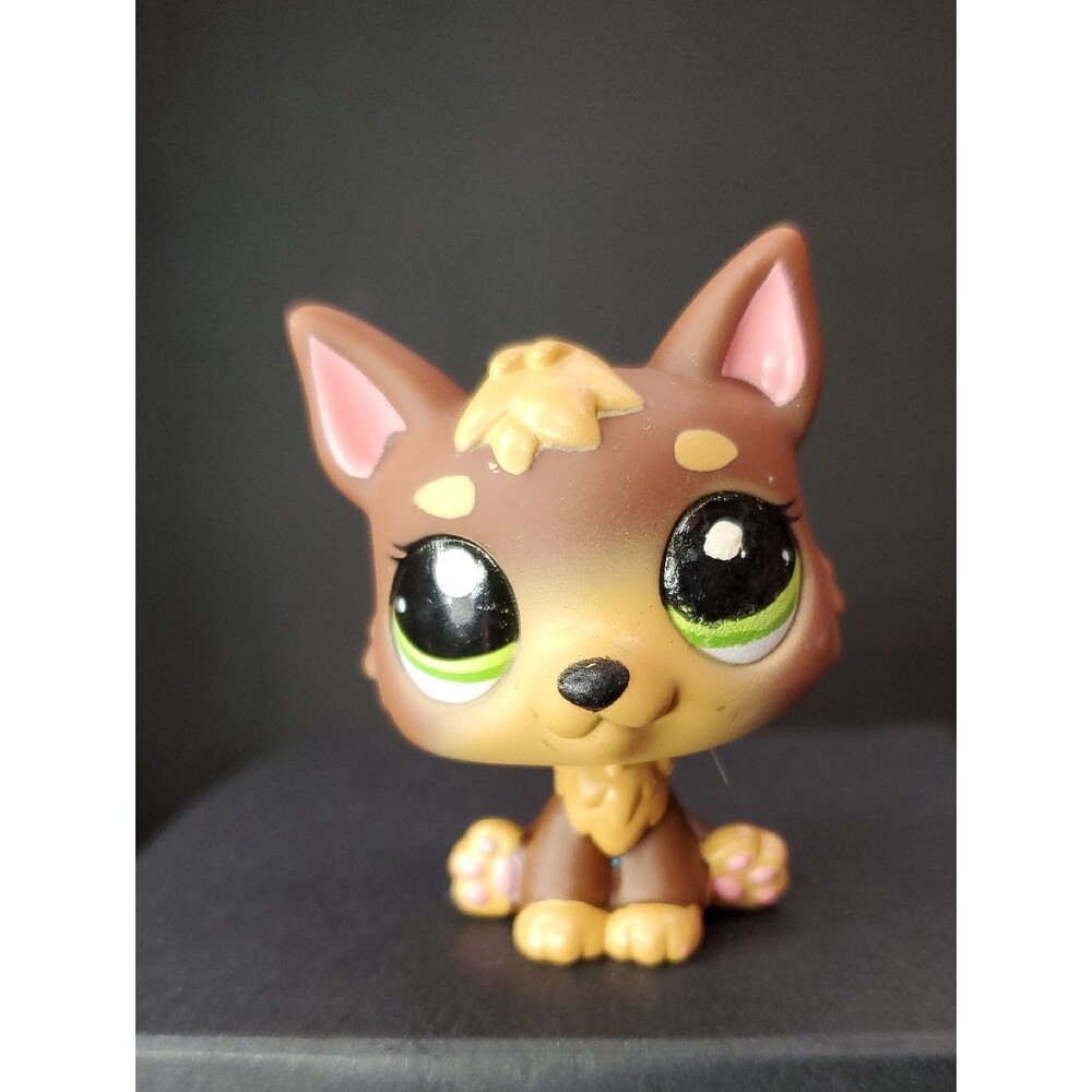 LPS Littlest Pet Shop #2137 German Shepherd 2010